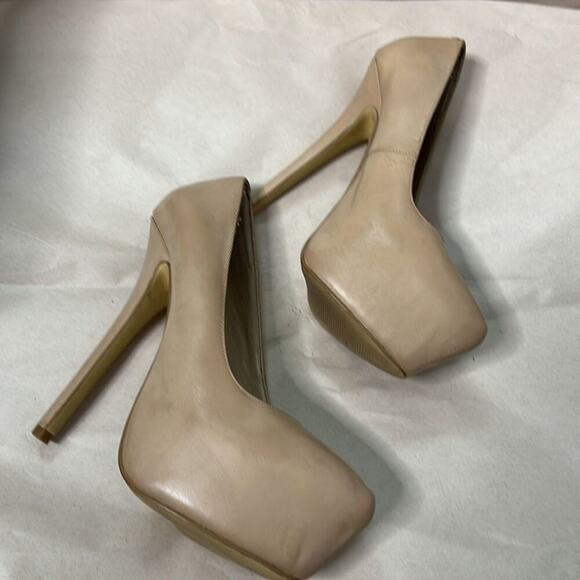 STEVE MADDEN DELERIUS LEATHER PUMPS SIZE 7.5 - Picture 2 of 6